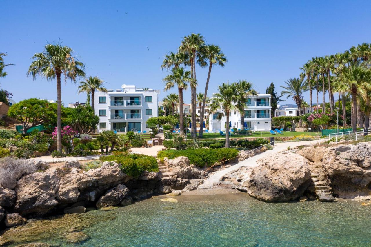 Rododafni Beach Apartments Klorakas Exterior photo