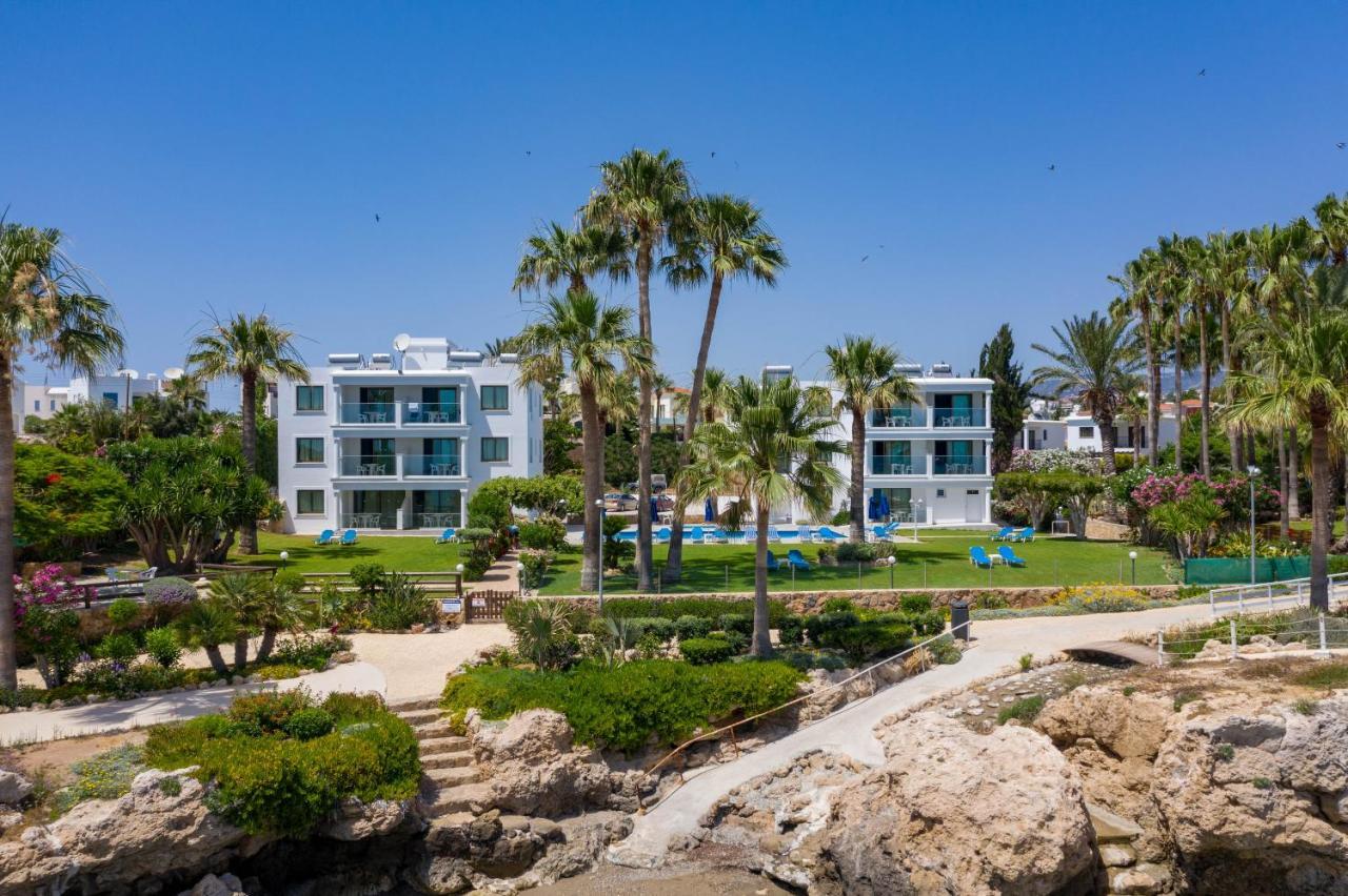 Rododafni Beach Apartments Klorakas Exterior photo