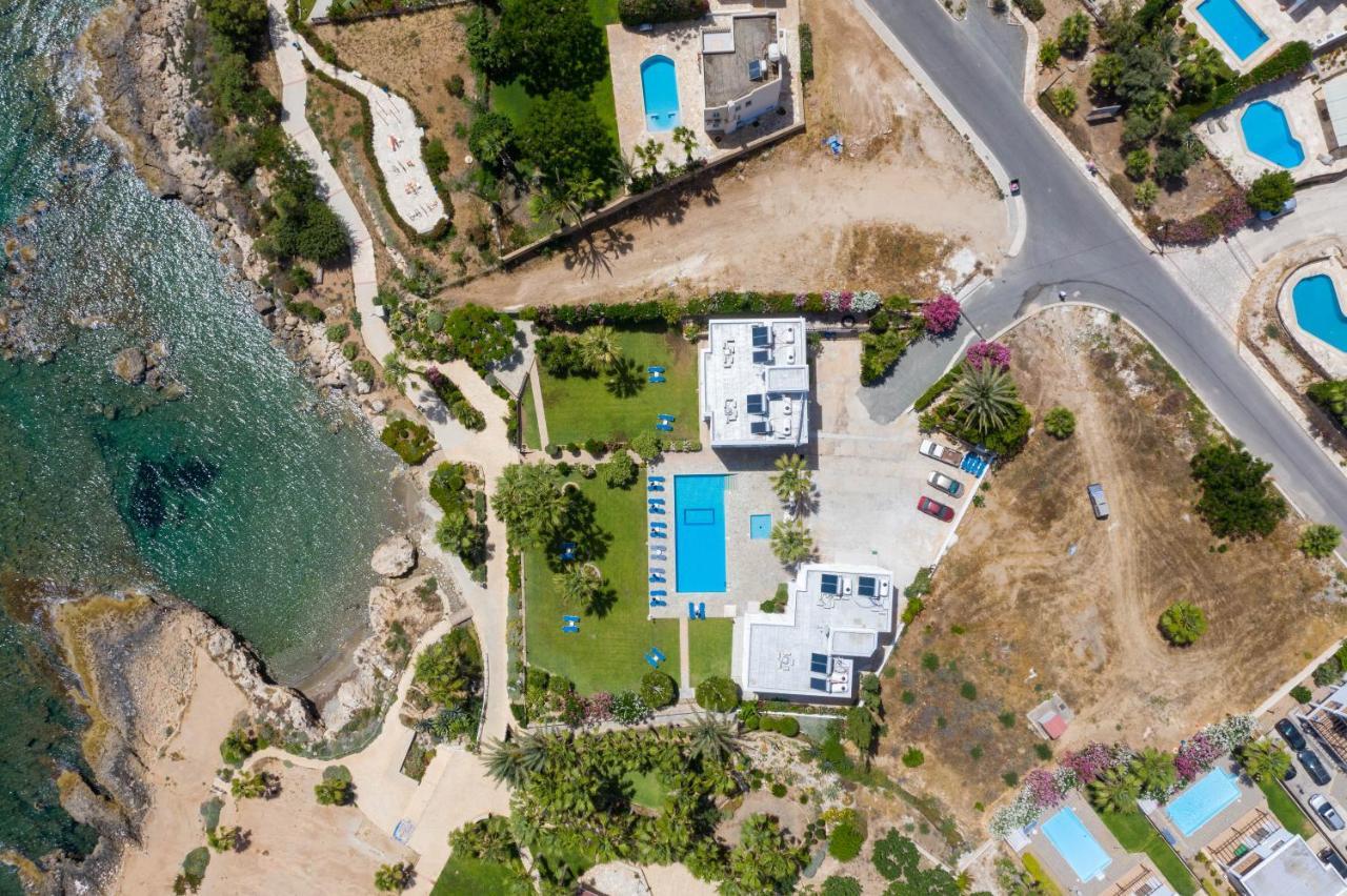 Rododafni Beach Apartments Klorakas Exterior photo