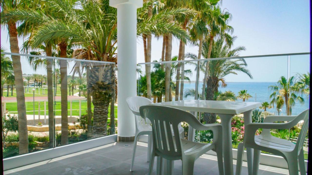 Rododafni Beach Apartments Klorakas Exterior photo