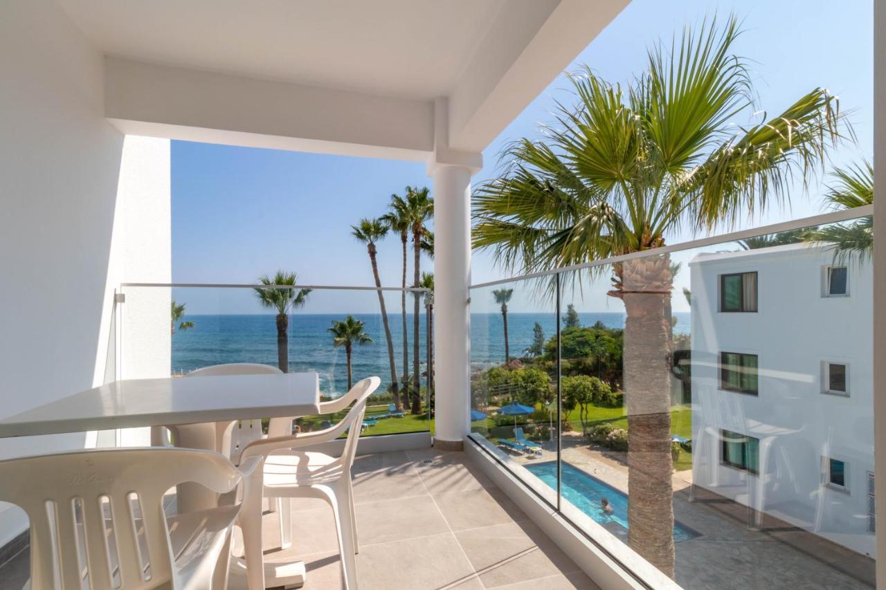 Rododafni Beach Apartments Klorakas Exterior photo