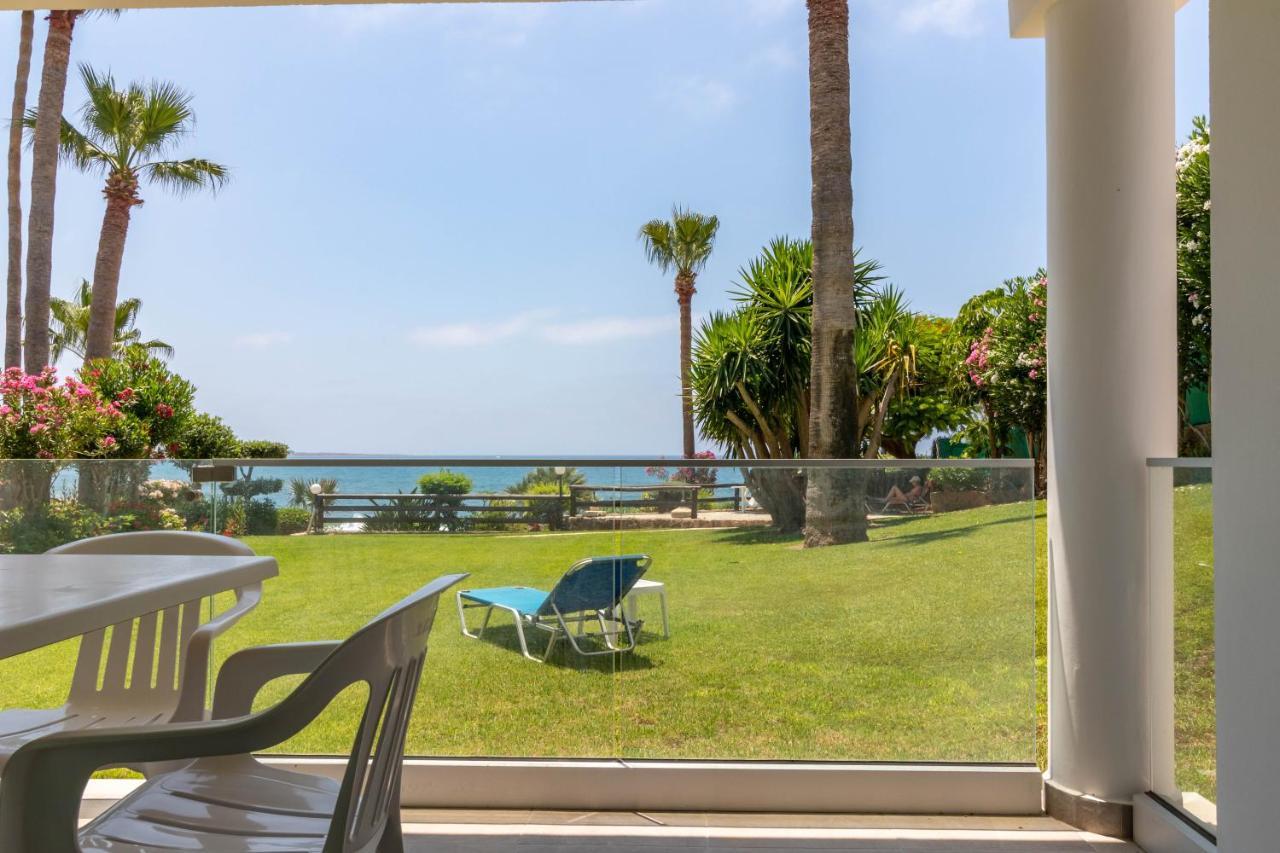 Rododafni Beach Apartments Klorakas Exterior photo
