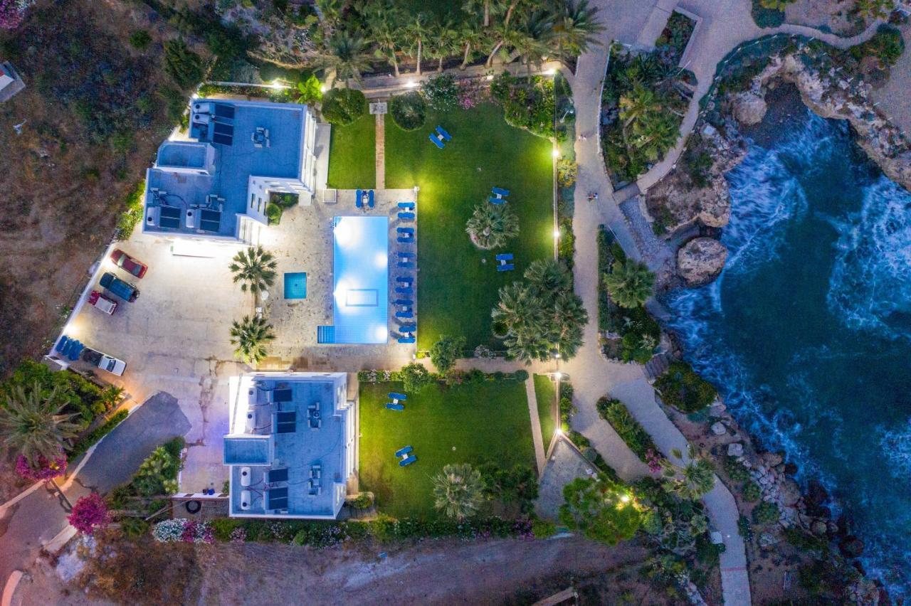 Rododafni Beach Apartments Klorakas Exterior photo