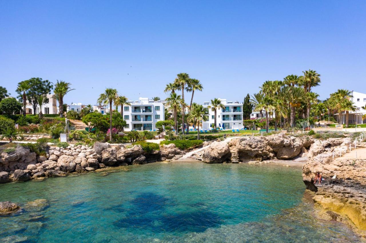 Rododafni Beach Apartments Klorakas Exterior photo
