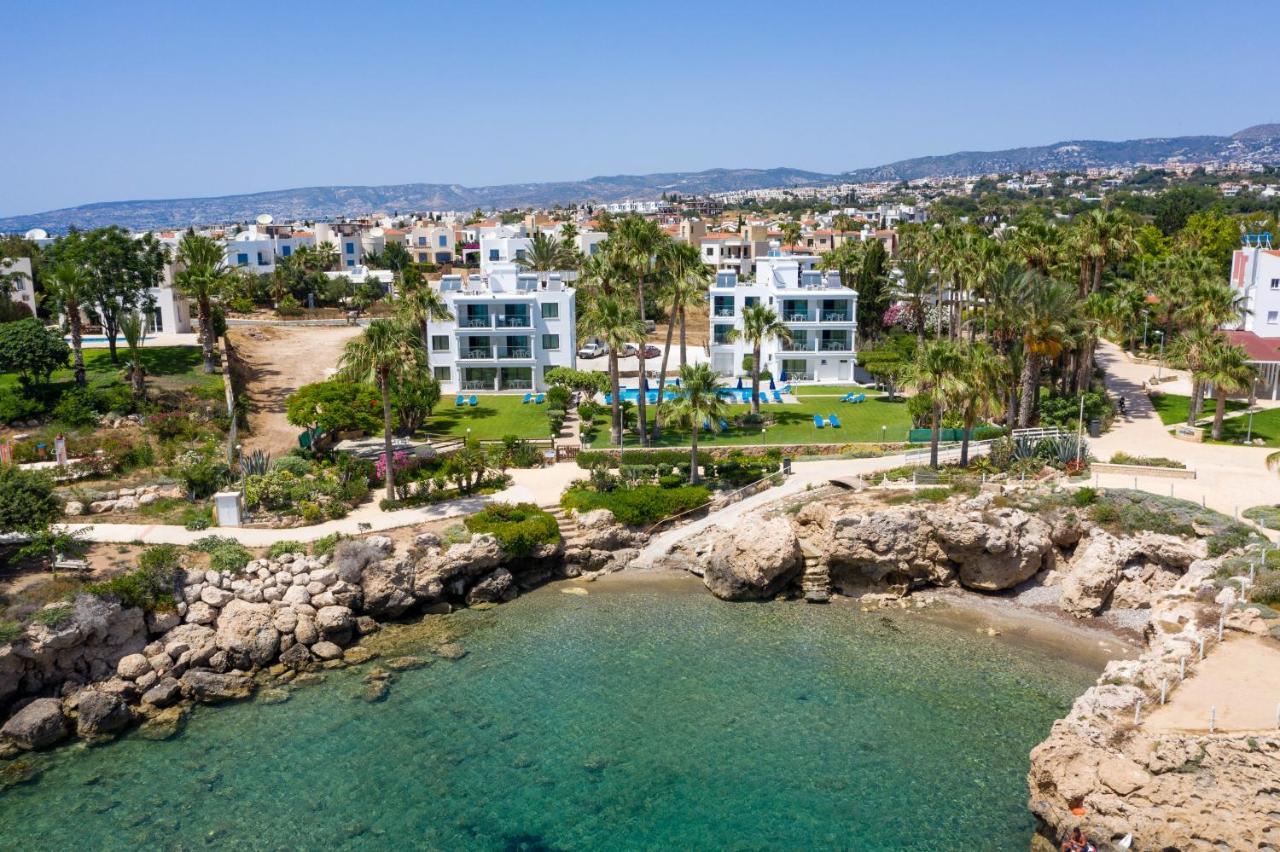Rododafni Beach Apartments Klorakas Exterior photo