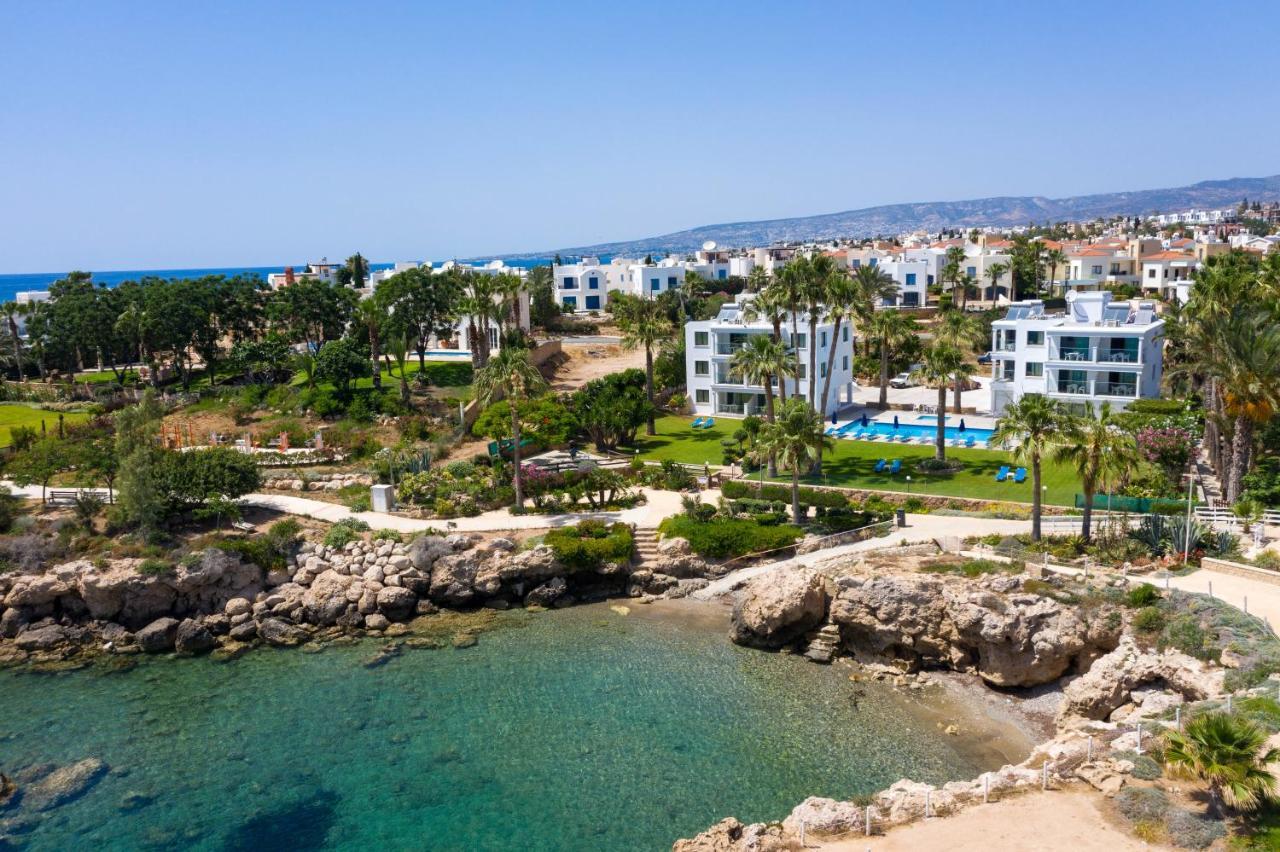 Rododafni Beach Apartments Klorakas Exterior photo
