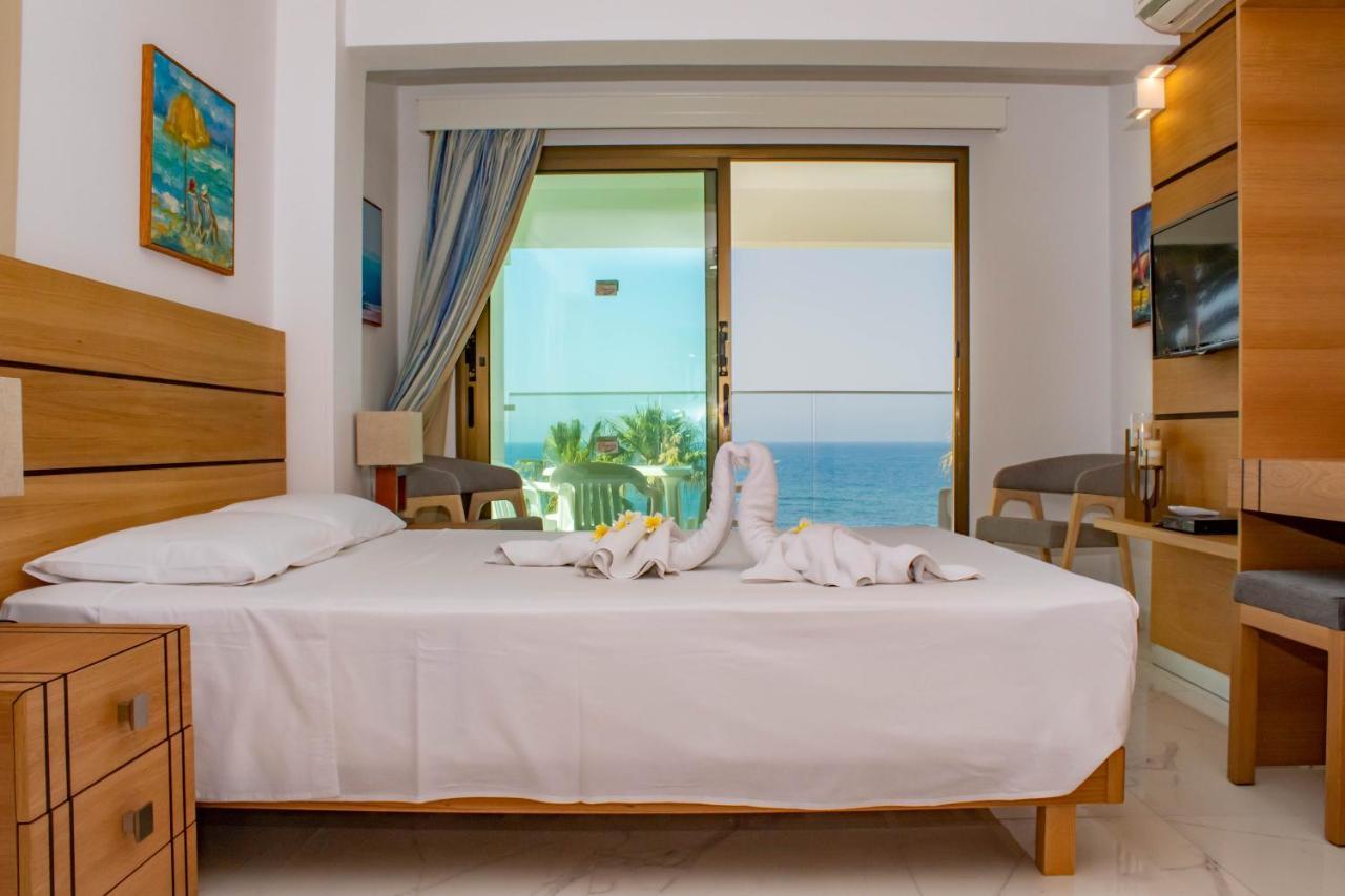 Rododafni Beach Apartments Klorakas Exterior photo